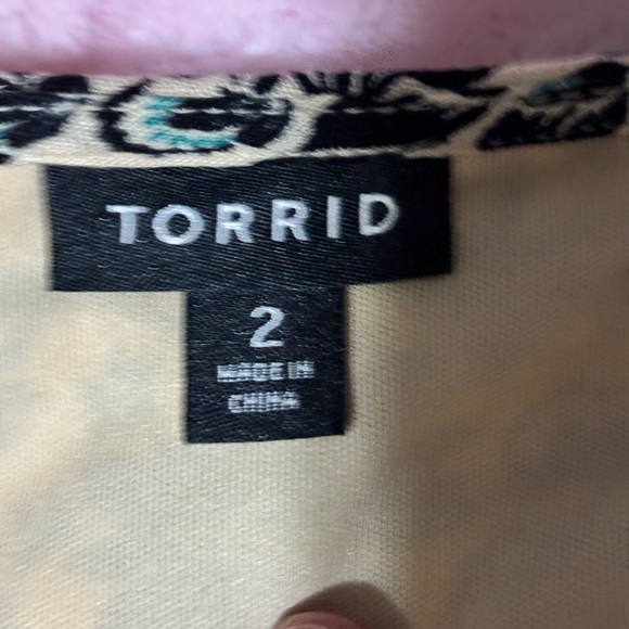 Torrid Floral Lace-Up Skater Dress - Black and Cream size 2 - Picture 14 of 16